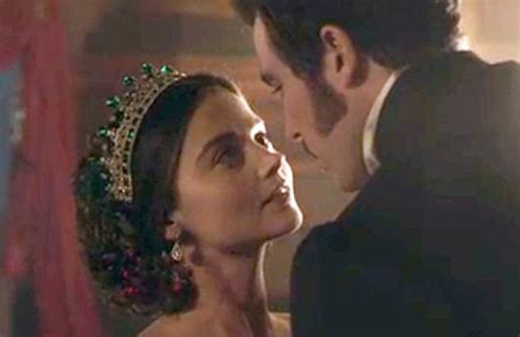 Victoria Christmas Special To Feature Very Naughty Present Daily Mail Online