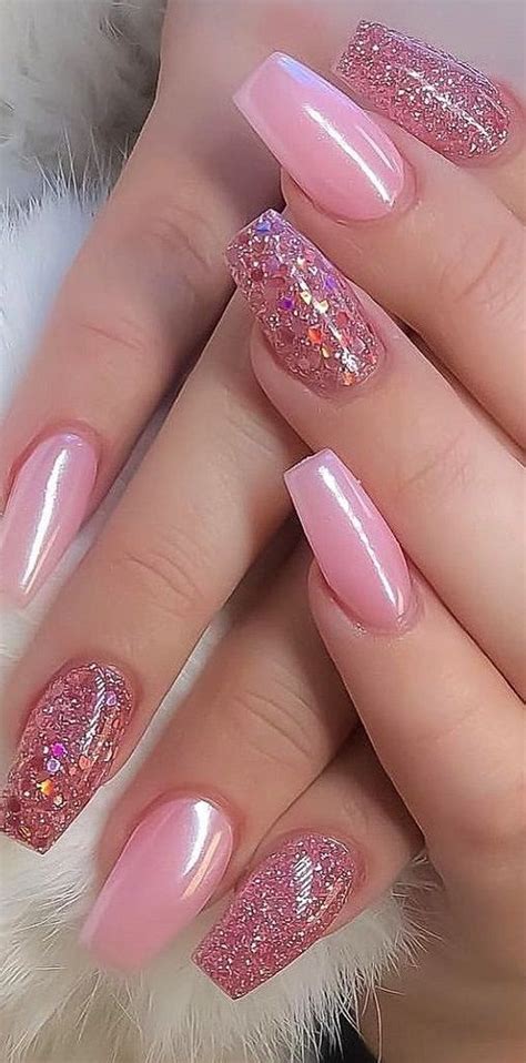 60 Elegant Rose Gold Nail Art Designs For 2020 Nail Designs Glitter