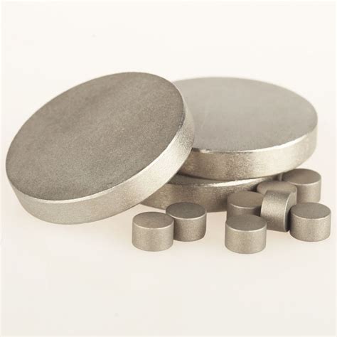 Light Weight Samarium Cobalt Disc Magnets Various Shape For Industrial