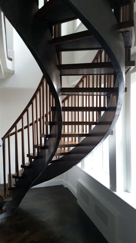 Curved Staircases And Steel Stringer Stairs In Nyc Ct Acadia Stairs