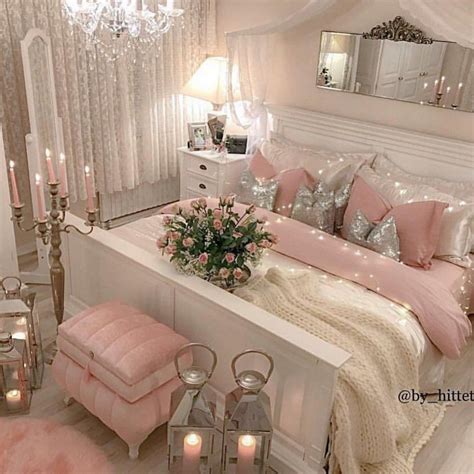 39 Extravagant Round Bed Designs For Your Glamorous Bedroom House
