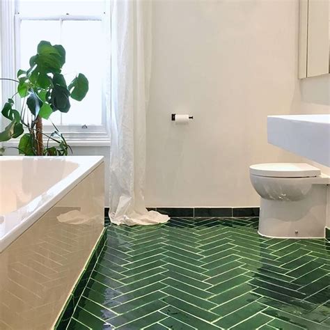 Maybe you would like to learn more about one of these? Emerald Green Glazed Rectangle Tile | Green bathroom ...