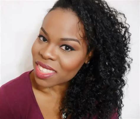 This braided hairstyle tutorial was inspired by an instagram photo i posted. DIY Natural Hair Care: How to Create the Perfect Braid-out ...