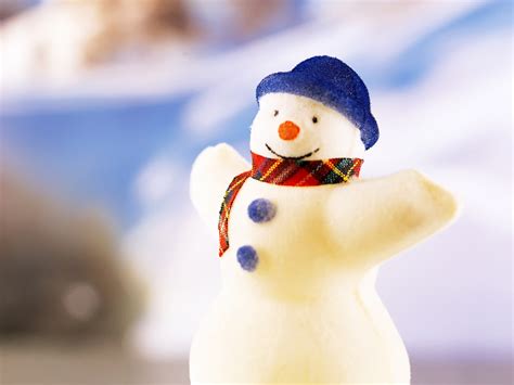 40 Cute Merry Christmas Wallpapers to Download For Free