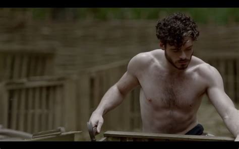 Images Of Richard Madden Looking Hot As Hell Because We Miss Robb Stark