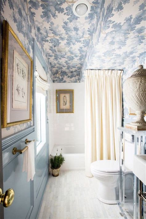 25 Wallpaper Ceiling Ideas For A Wow Effect - DigsDigs