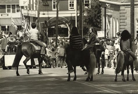 Wolfeboro Historical Society Photograph Archive Parades Fourth Of July