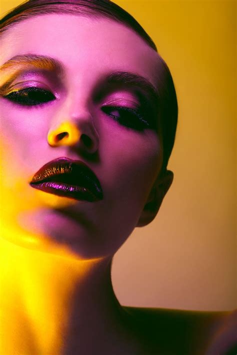 Pin By Planka On This One Colour Gel Photography Light Photography Portrait Lighting