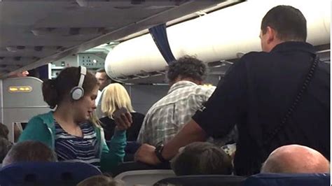 Autistic Girl Removed From Flight After Emergency Landing