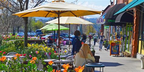 Hendersonville Nc News Best Mountain Towns In North Carolina