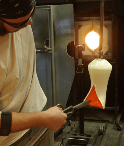 Classes For Glass Blowers Caliente Hot Glass