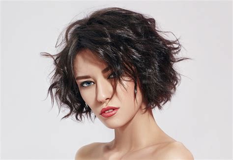 25 Short Fluffy Hair Ideas To Upgrade Your Look Hairstylecamp