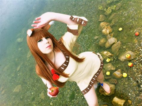 pin on spice and wolf cosplay