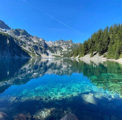 Crystal Clear Blue Water At Gem Lake Beautiful Awesome Great Dayobamidele Clear Lake
