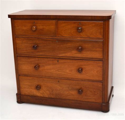Large Antique Victorian Mahogany Chest Of Drawers Antiques Atlas