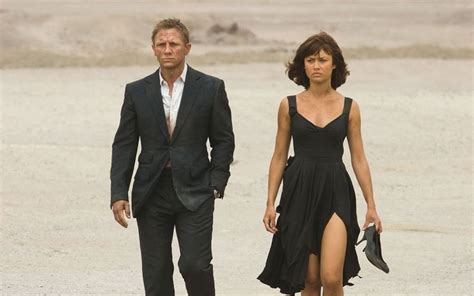 Sie Ließ Daniel Craig Abblitzen So Sehr Hat Sich Bond Girl Olga Kurylenko Verändert