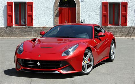 2013 Ferrari F12 Berlinetta First Drive Motor Trend