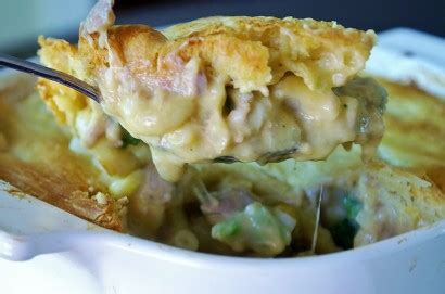 Get one of our pioneer woman tuna casserole recipe and prepare delicious and healthy treat for your family or friends. Pioneer Woman Tuna Casserole Recipe - Tuna Noodle Casserole Recipe Ree Drummond Food Network ...