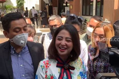 Sidang Cerai Perdana Dewi Perssik Dan Angga Wijaya Mediasi Gagal Dewi