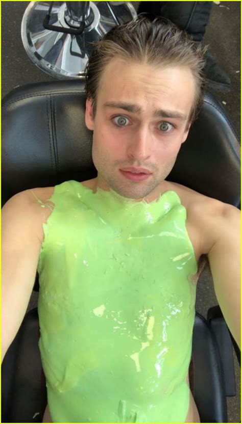 Photo Douglas Booth Goes Shirtless For Body Cast Session Photo