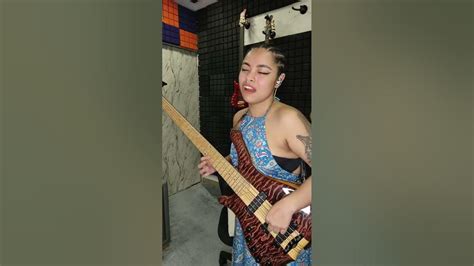 Mohini Dey Bass Solo 2023 Mayones Bass Youtube