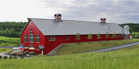 Usine Vermont Coffee - Barn-Style Building - American Buildings Company
