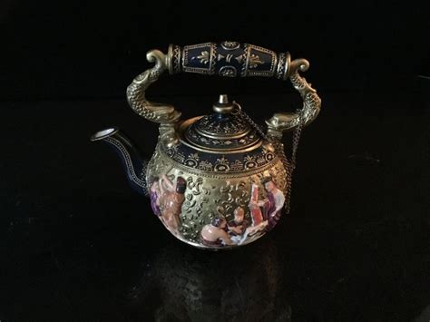 Nini Vienna Porcelain Miniature Teapot Hand Painted Tea Pots