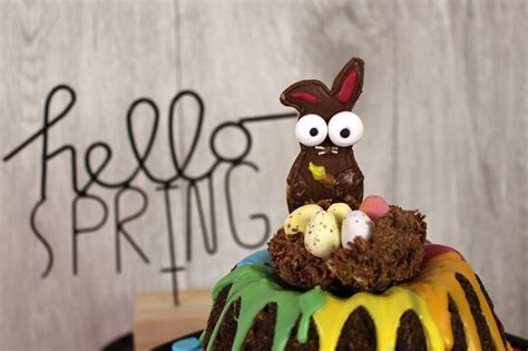 Während der letzten 10 min. Bunter Karotte-Mohn Kuchen - MainBacken