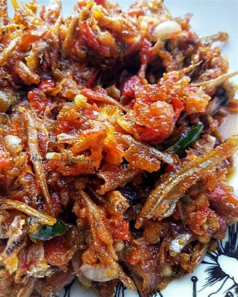 Demikianlah sajian sedap kentang balado padang yang nikmat dan menggoda selera yang bisa anda coba. Resepi Ikan Bilis Kentang Balado - Resep Bunda Erita