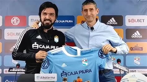 Sporting Cristal Jorge Cazulo Fue Presentado Como Nuevo Entrenador De