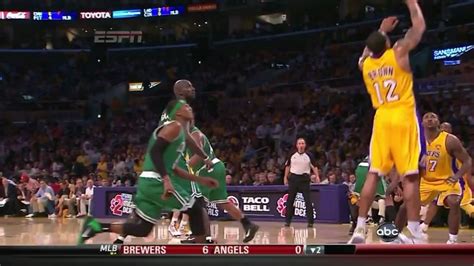 Shannon Brown Amazing Dunk In Game 6 Nba Finals Youtube