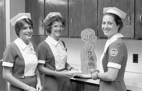 Nurses Student Nurses Usa 1976 Nurses Uniforms And Ladies