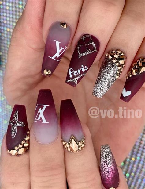 23 Romatic Heart Manicure Nails Design For Valentine's ...