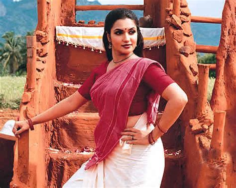 Malayalam And Tamil Actress Suganya Hot