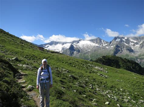 In 2012 sind wir dann die kassler berge angegangen mit dem selben gespann, weil wir richtung schweiz/italien wollten. Kasseler Hütte - Edelhütte - Wandern