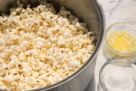 How To Make Perfect Buttery Salty Popcorn On The Stovetop Stovetop