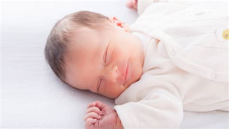 Sleeping is a lot harder than it used to be. 8 ways to help your baby sleep soundly Infographic
