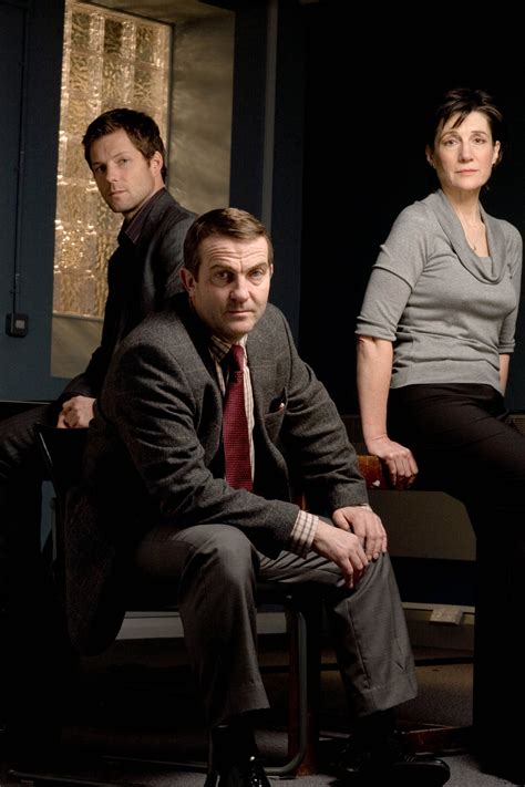 Financed by the production companies kudos film and television, wolf films, and universal media studios, the series originally starred bradley walsh and ben daniels. Law & Order: UK - Season 1 Promo | British tv mysteries ...