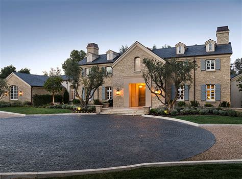 Discover (and save!) your own pins on pinterest. Kim Kardashian and Kanye West House - Tour Kimye's Hidden ...