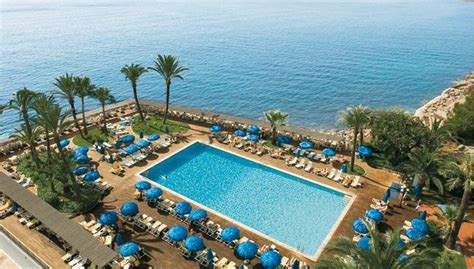 The Hotel Riu Palace Bonanza Playa Is Located In Illetas Majorca And