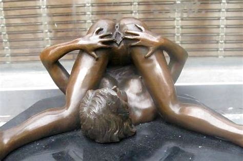 Erotic Nude Statues 26 Bilder