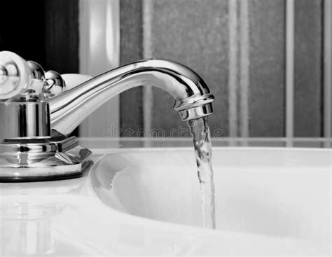 Sink Runnning Water Stock Image Image Of Water Wasting