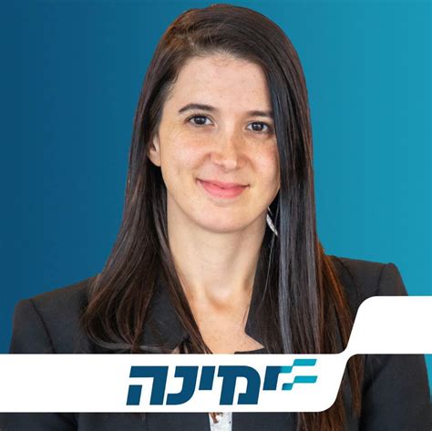שירלי פינטו, שהצליחה בגיל צעיר כל כך להעלות לסדר היום שירלי עושה היסטוריה ושוברת את תקרת הזכוכית של ציבור החירשים בישראל, כאשר תהיה לחברת הכנסת החירשת הראשונה בישראל ותייצג נאמנה את זכויותיו של ציבור זה. הרשמה לזום ספורטאים - שירלי פינטו