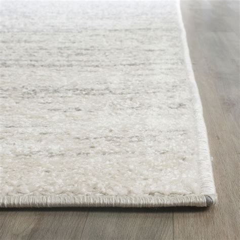 Safavieh Adirondack Vintage Ombre Ivory Silver Rug 26 X 6