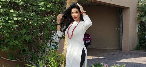 شات لجين عمران قبل عمليات التجميل لجين عمران فاتورة لجين عمران ديوا لجين عمران وزوجها لجين عمران سناب لجين عمران انستقرام من هو. رسالة قوية من لجين عمران لـ حسين الجسمي.. شاهد ماذا قالت ...