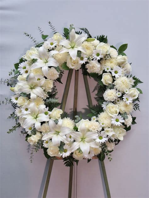 White Funeral Wreath In San Francisco Ca Polk Street Florist