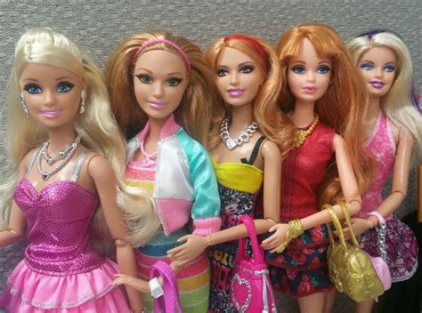 Barbie And Friends