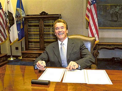 November 17 2003 Schwarzenegger Becomes Californias Governor Today