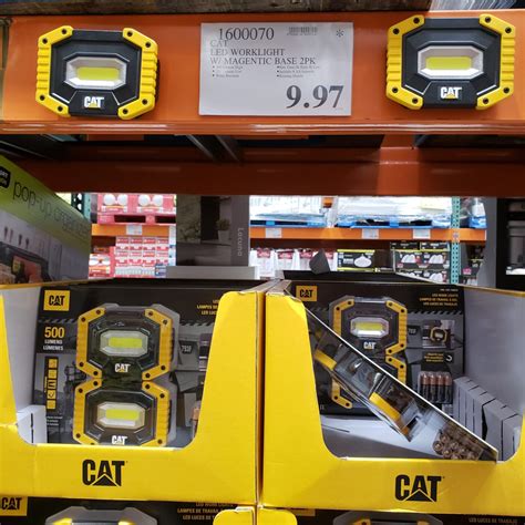Cat Led Worklight With Magnetic Base 2 Pack