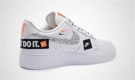 Neue o force damenschuhe air zmgn7 1 nike artikel ausverkauf qqtfh. Nike Air Force 1 Premium Just Do It Pack Weiß | Sneaker ...